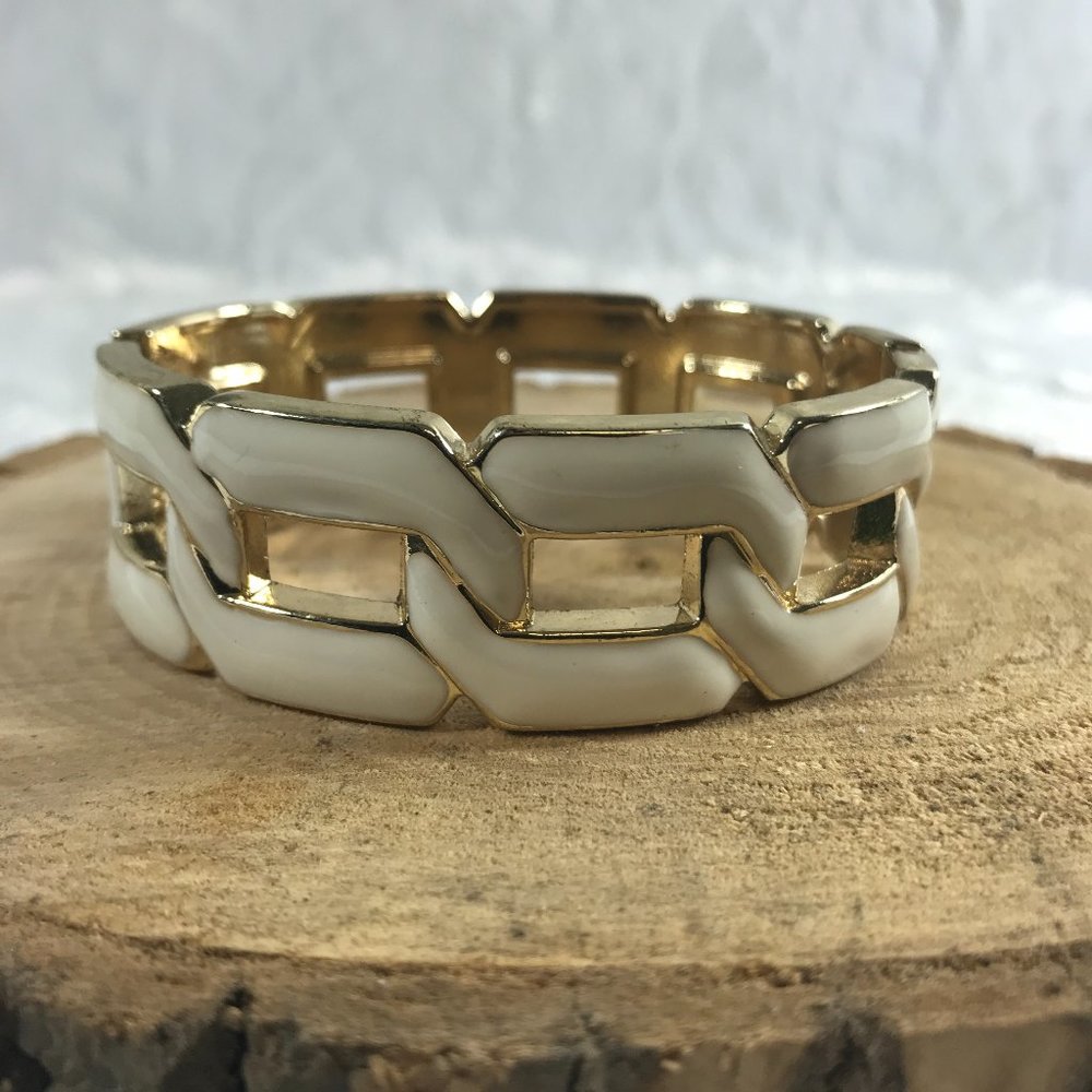 Vintage White Enamel Chain Link Clamper Bracelet